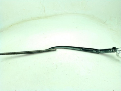 DB1R67321  BRAZO LIMPIAPARABRISAS DEL DER MAZDA 2 (DL, DJ)|Desguaces La Cabaña