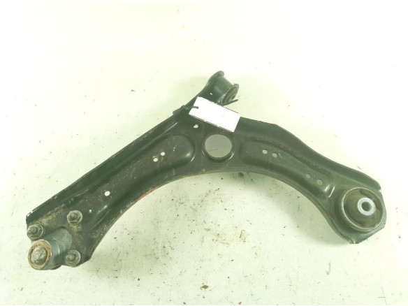 2Q0407152E  BRAZO SUSPENSION DEL DER INF SEAT IBIZA V (KJ1)|Desguaces La Cabaña