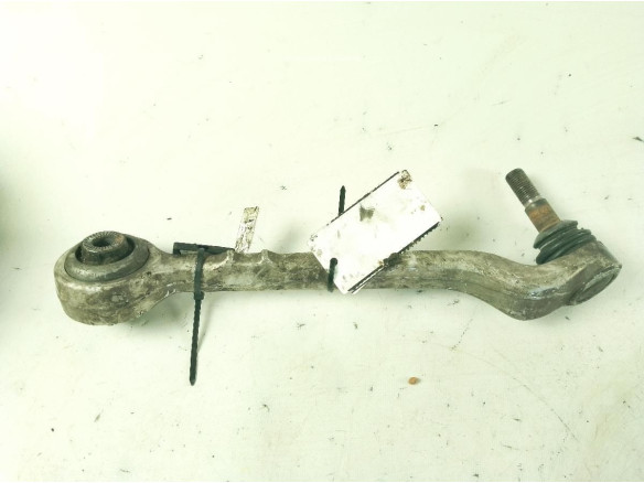 31126852992  BRAZO SUSPENSION DEL DER INF BMW 1 (F20)|Desguaces La Cabaña