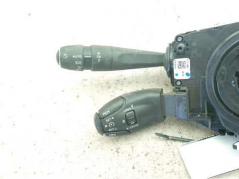 98235557ZD MANDO COMPLETO PEUGEOT 208 II (UB_, UP_, UW_)|Desguaces La Cabaña