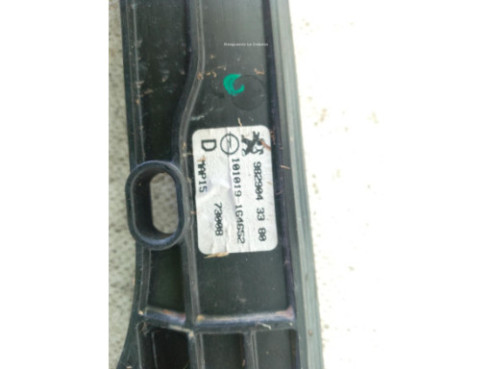 9829043380 ELEVALUNAS PUERTA LAT DEL DER PEUGEOT 208 II (UB_, UP_, UW_)|Desguaces La Cabaña