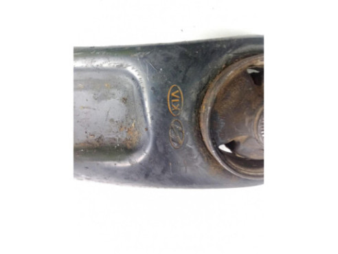 BRAZO SUSPENSION DEL IZQ INF KIA CARENS III Limusina (UN)|Desguaces La Cabaña