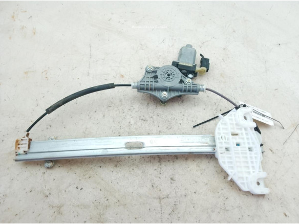 83450H8000 ELEVALUNAS PUERTA LAT TRA IZQ KIA STONIC (YB)|Desguaces La Cabaña