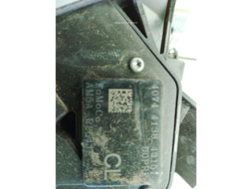 2053473  CERRADURA PUERTA LAT TRA DER FORD FIESTA VI|Desguaces La Cabaña