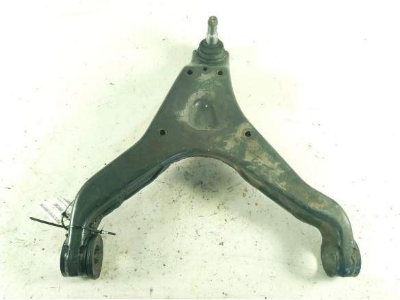 BRAZO SUSPENSION DEL IZQ INF IVECO DAILY IV Furgón/ranchera familiar|Desguaces La Cabaña