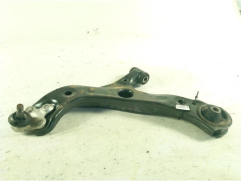 4806902330  BRAZO SUSPENSION DEL IZQ INF TOYOTA COROLLA Fastback (_E21_)|Desguaces La Cabaña