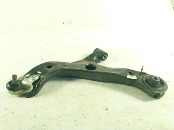 4806902330  BRAZO SUSPENSION DEL IZQ INF TOYOTA COROLLA Fastback (_E21_)|Desguaces La Cabaña
