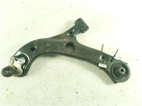 4806902330  BRAZO SUSPENSION DEL IZQ INF TOYOTA COROLLA Fastback (_E21_)|Desguaces La Cabaña