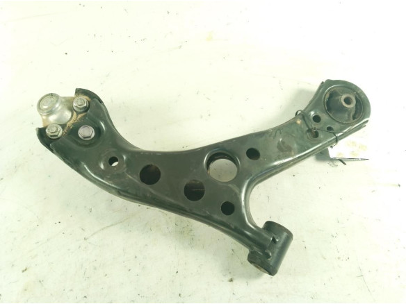 4806902330  BRAZO SUSPENSION DEL IZQ INF TOYOTA COROLLA Fastback (_E21_)|Desguaces La Cabaña