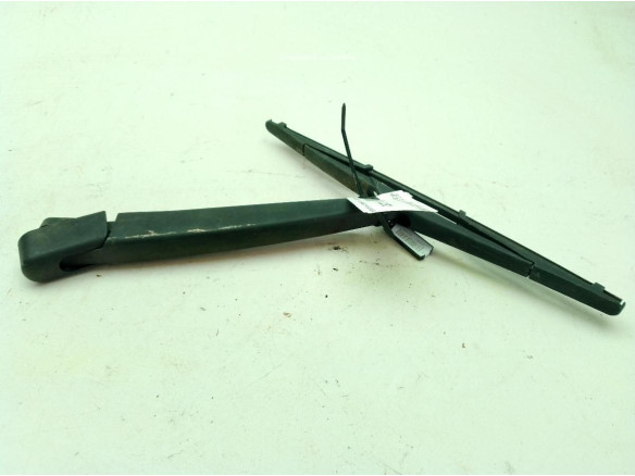 BRAZO LIMPIAPARABRISAS TRA PORTÓN OPEL ASTRA H (A04)|Desguaces La Cabaña