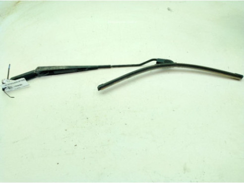 BRAZO LIMPIAPARABRISAS DEL DER CHEVROLET NUBIRA Ranchera familiar|Desguaces La Cabaña