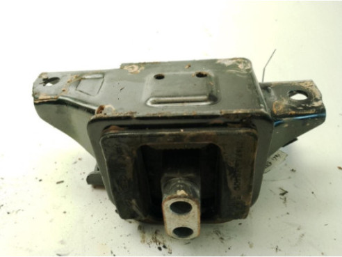 21821H8100 SOPORTE MOTOR IZQ KIA STONIC (YB)|Desguaces La Cabaña