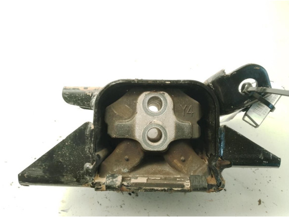 21821H8100 SOPORTE MOTOR IZQ KIA STONIC (YB)|Desguaces La Cabaña