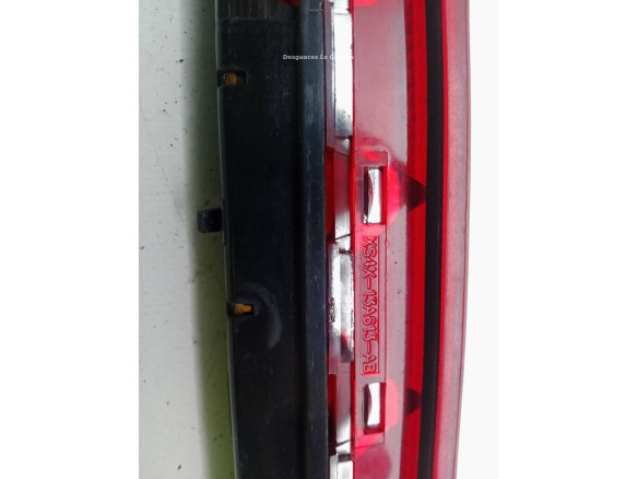 XS4X13A613AB TERCERA LUZ DE FRENO FORD FOCUS (DAW, DBW)|Desguaces La Cabaña