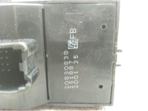 20830838 MANDO ELEVALUNAS PUERTA LAT DEL IZQ CHEVROLET ORLANDO (J309)|Desguaces La Cabaña