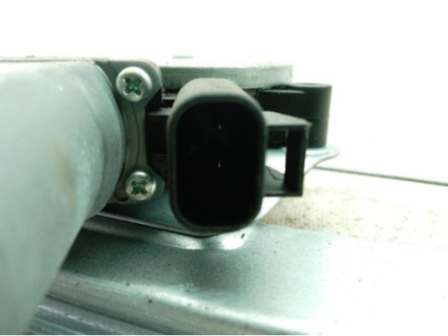 95374828  ELEVALUNAS PUERTA LAT TRA IZQ CHEVROLET ORLANDO (J309)|Desguaces La Cabaña