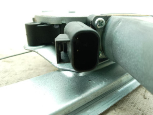 98810J3070 ELEVALUNAS PUERTA LAT TRA DER CHEVROLET ORLANDO (J309)|Desguaces La Cabaña