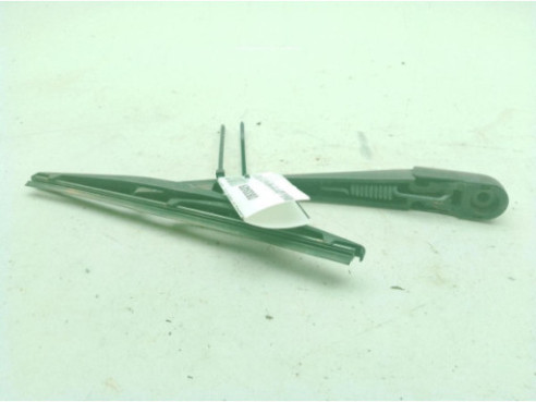 3882151K02000  BRAZO LIMPIAPARABRISAS TRA PORTÓN SUZUKI SWIFT IV (FZ, NZ)|Desguaces La Cabaña