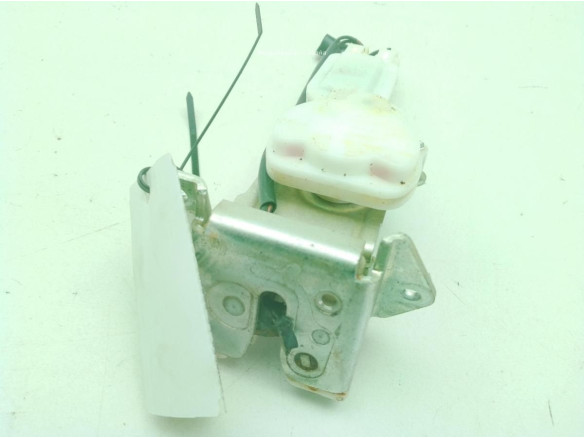 8251068L00000  CERRADURA PORTON / TAPA MALETA SUZUKI SWIFT IV (FZ, NZ)|Desguaces La Cabaña