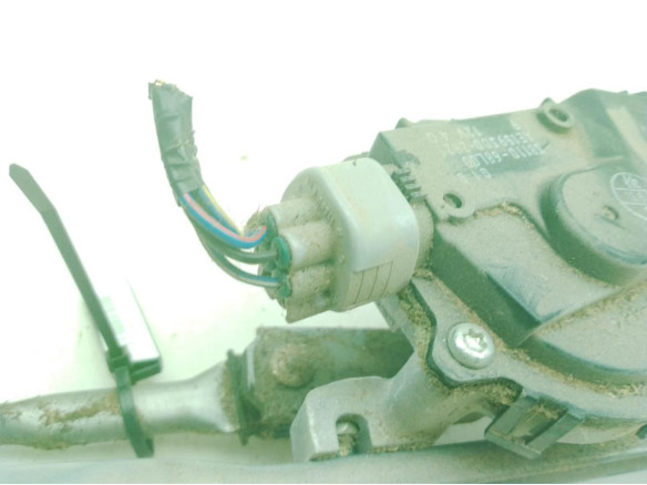 3811068L00 MOTOR LIMPIAPARABRISAS DEL SUZUKI SWIFT IV (FZ, NZ)|Desguaces La Cabaña
