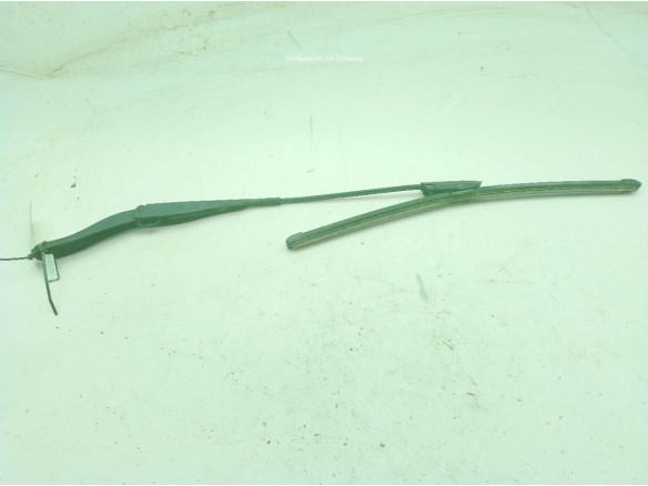 288865045R BRAZO LIMPIAPARABRISAS DEL DER DACIA SANDERO II|Desguaces La Cabaña