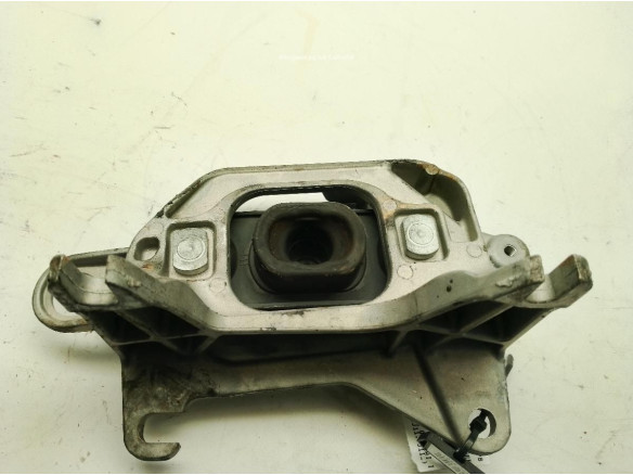 112221641R  SOPORTE MOTOR IZQ NISSAN QASHQAI II Todo terreno, cerrada (J11, J11_)|Desguaces La Cabaña