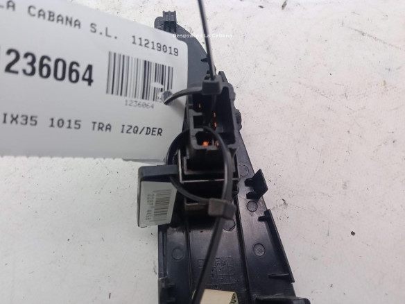 MANDO ELEVALUNAS PUERTA LAT TRA IZQ HYUNDAI ix35 (LM, EL, ELH)|Desguaces La Cabaña