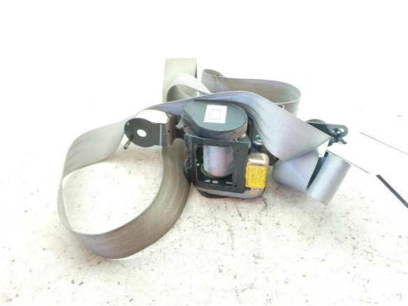 88820H1060 CINTURON DEL DER HYUNDAI TERRACAN (HP)|Desguaces La Cabaña