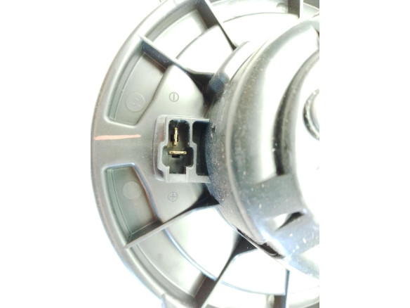 0130101601 MOTOR CALEFACCION TOYOTA AVENSIS (_T25_)|Desguaces La Cabaña