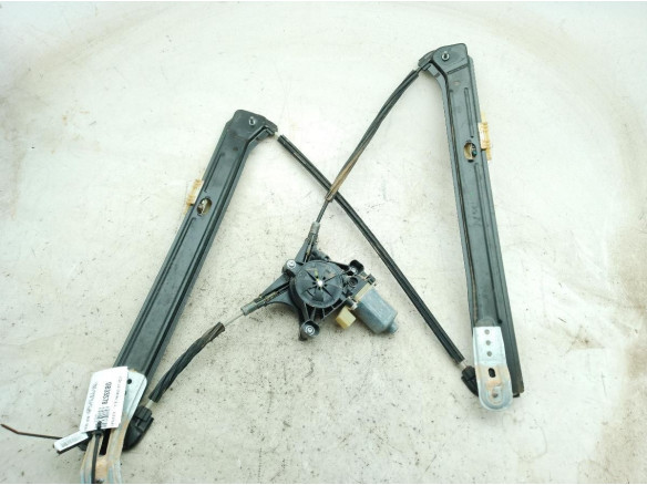 575837462A  ELEVALUNAS PUERTA LAT DEL DER SEAT ATECA (KH7)|Desguaces La Cabaña