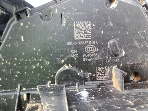 5TB837016C CERRADURA PUERTA LAT DEL DER SEAT ATECA (KH7)|Desguaces La Cabaña