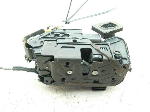 5TA839016E CERRADURA PUERTA LAT TRA DER SEAT ATECA (KH7)|Desguaces La Cabaña