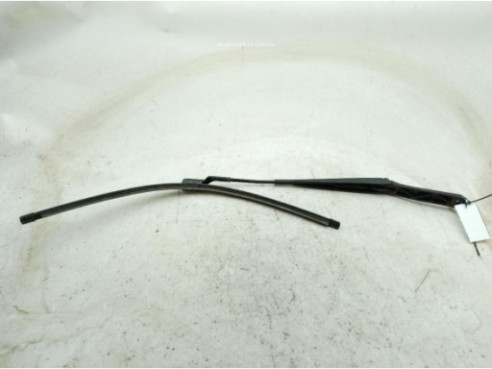576955409 BRAZO LIMPIAPARABRISAS DEL IZQ SEAT ATECA (KH7)|Desguaces La Cabaña