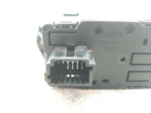 363210006R INTERRUPTOR FRENO MANO ELECTRICO RENAULT GRAND SCENIC III (JZ0/1_)|Desguaces La Cabaña