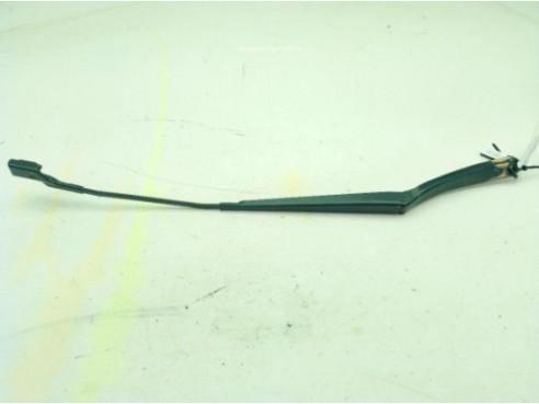 JX7B17526AB BRAZO LIMPIAPARABRISAS DEL DER FORD FOCUS IV (HN)|Desguaces La Cabaña