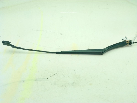 JX7B17526AB BRAZO LIMPIAPARABRISAS DEL DER FORD FOCUS IV (HN)|Desguaces La Cabaña