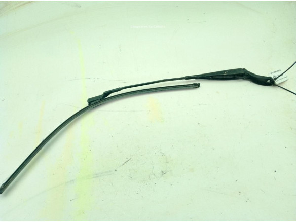 9673291980 BRAZO LIMPIAPARABRISAS DEL DER CITROEN C3 III (SX)|Desguaces La Cabaña