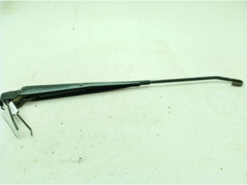 BRAZO LIMPIAPARABRISAS DEL DER FORD MAVERICK (UDS, UNS)|Desguaces La Cabaña