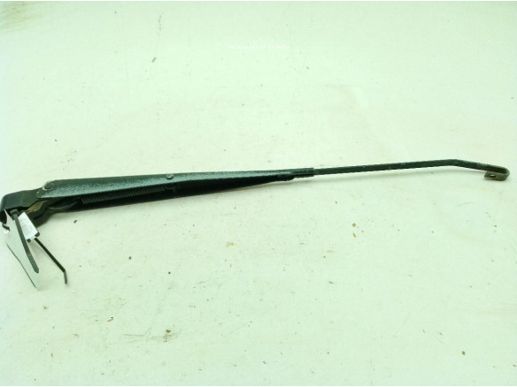 BRAZO LIMPIAPARABRISAS DEL DER FORD MAVERICK (UDS, UNS)|Desguaces La Cabaña