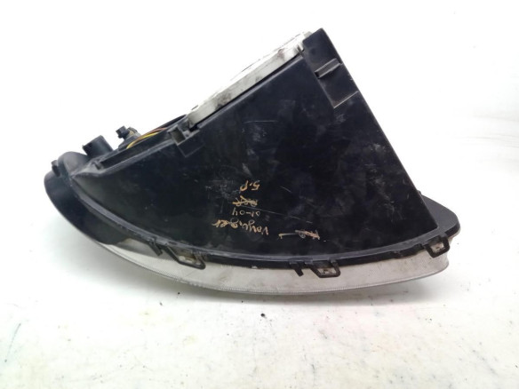 04857703ABF FARO IZQUIERDO CHRYSLER VOYAGER IV (RG, RS)|Desguaces La Cabaña