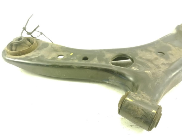 BRAZO SUSPENSION DEL IZQ INF KIA STONIC (YB)|Desguaces La Cabaña