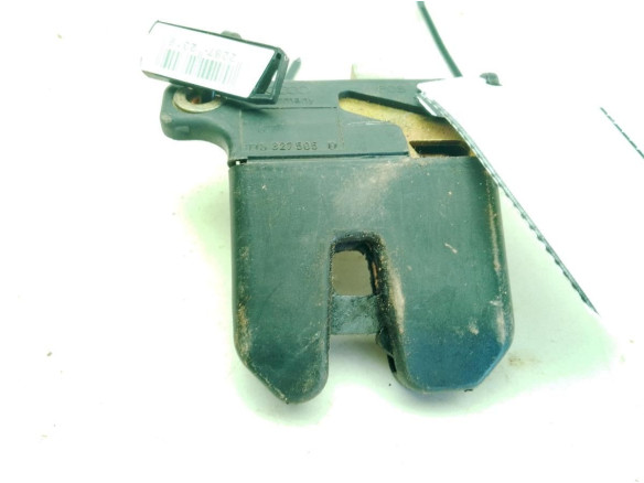 8D5827505D CERRADURA PORTON / TAPA MALETA SEAT TOLEDO II (1M2)|Desguaces La Cabaña