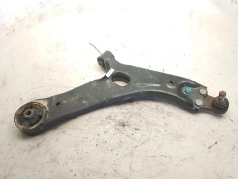 545012Y000  BRAZO SUSPENSION DEL DER INF HYUNDAI ix35 (LM, EL, ELH)|Desguaces La Cabaña