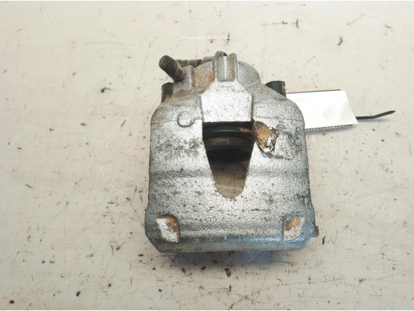 2Q0615124  PINZA DEL DER VW POLO (AW1, BZ1)|Desguaces La Cabaña
