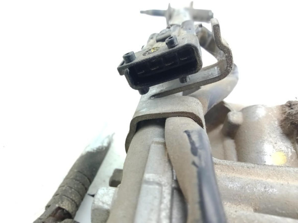23003922 MOTOR LIMPIAPARABRISAS DEL OPEL VECTRA C (Z02)|Desguaces La Cabaña
