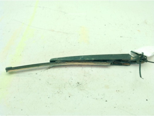 BRAZO LIMPIAPARABRISAS TRA PORTÓN VW GOLF VII (5G1, BQ1, BE1, BE2)|Desguaces La Cabaña