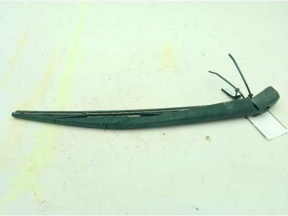 L20667421  BRAZO LIMPIAPARABRISAS TRA PORTÓN MAZDA CX-5 (KF)|Desguaces La Cabaña
