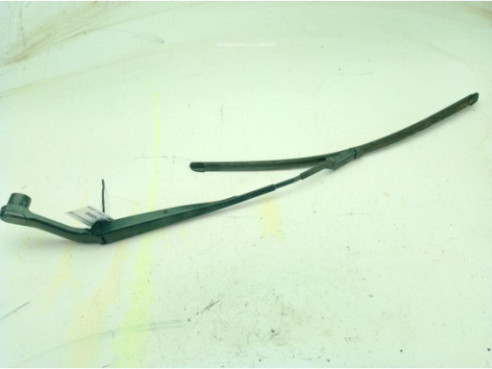 KB8M67321A  BRAZO LIMPIAPARABRISAS DEL IZQ MAZDA CX-5 (KF)|Desguaces La Cabaña