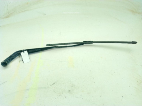 KB8M67321A  BRAZO LIMPIAPARABRISAS DEL IZQ MAZDA CX-5 (KF)|Desguaces La Cabaña