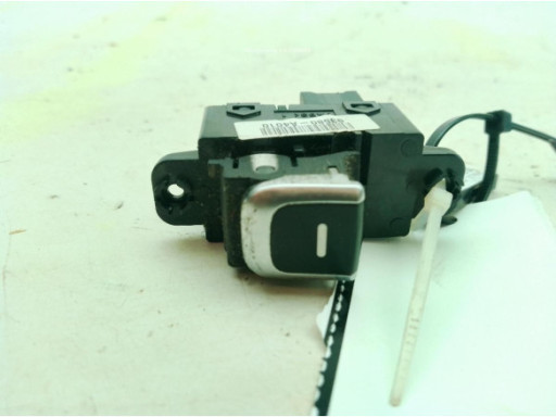 MANDO ELEVALUNAS PUERTA LATERAL TRASERO IZQUIERDO|Desguaces La Cabaña